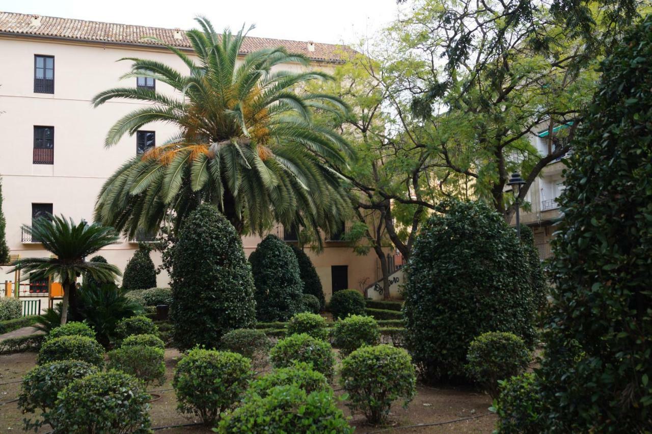 Apartamento Plaza Alfonso XII Μάλαγα Εξωτερικό φωτογραφία