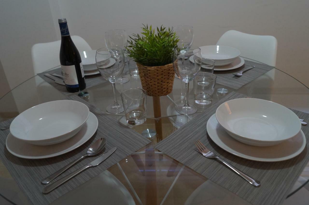 Apartamento Plaza Alfonso XII Μάλαγα Εξωτερικό φωτογραφία
