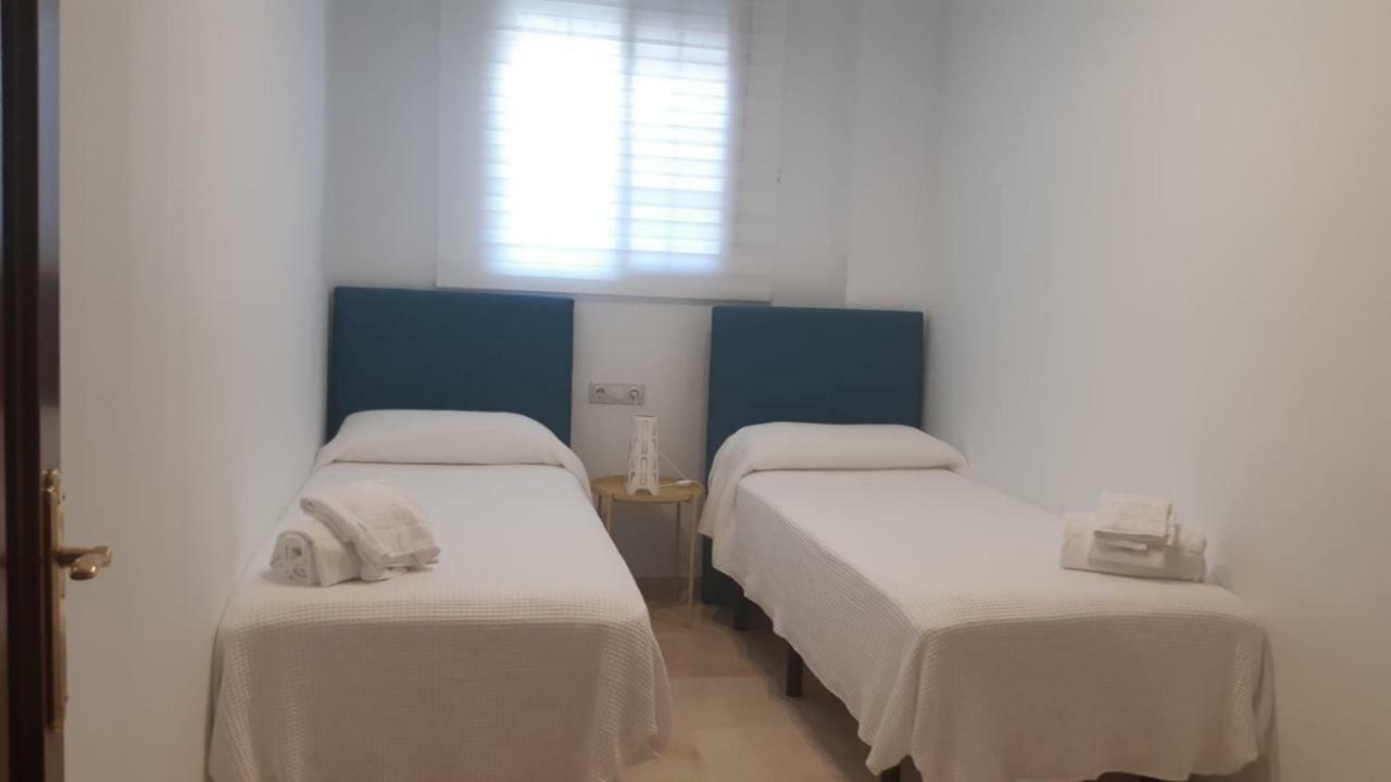 Apartamento Plaza Alfonso XII Μάλαγα Εξωτερικό φωτογραφία